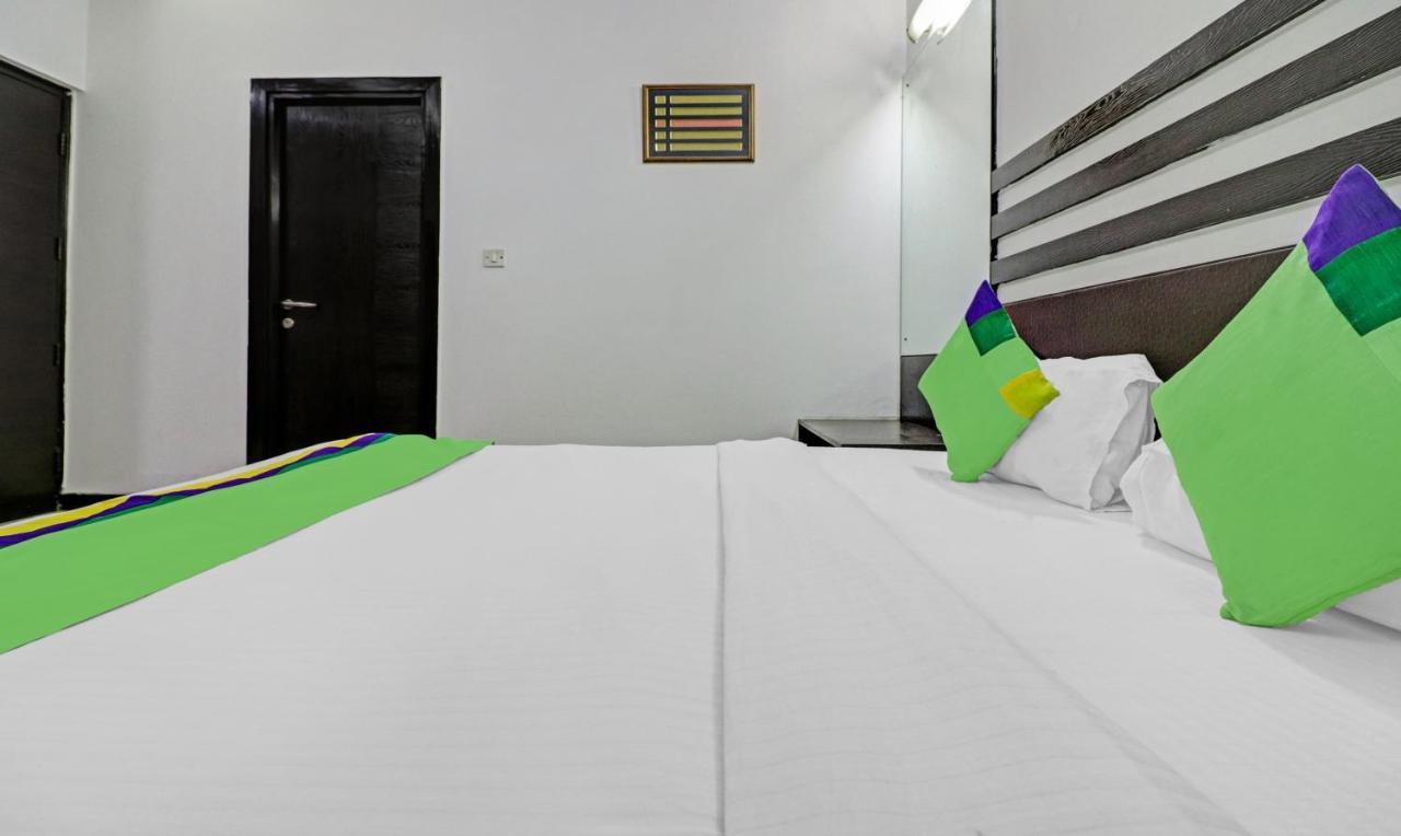 Treebo Trend Exotica Opp Sector 62 Ξενοδοχείο Ghaziabad Εξωτερικό φωτογραφία