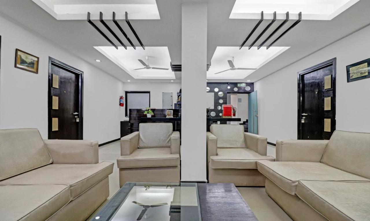 Treebo Trend Exotica Opp Sector 62 Ξενοδοχείο Ghaziabad Εξωτερικό φωτογραφία