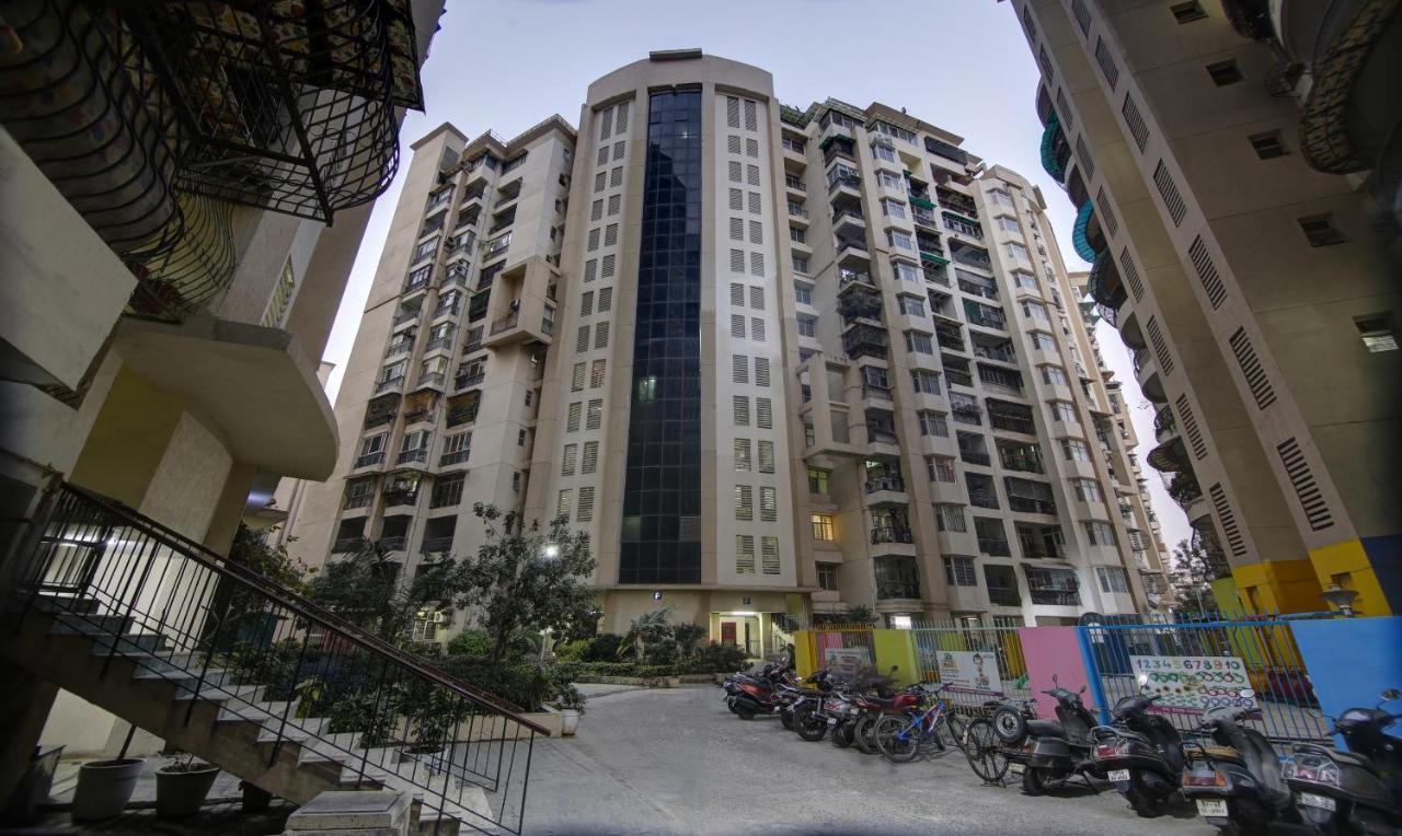 Treebo Trend Exotica Opp Sector 62 Ξενοδοχείο Ghaziabad Εξωτερικό φωτογραφία